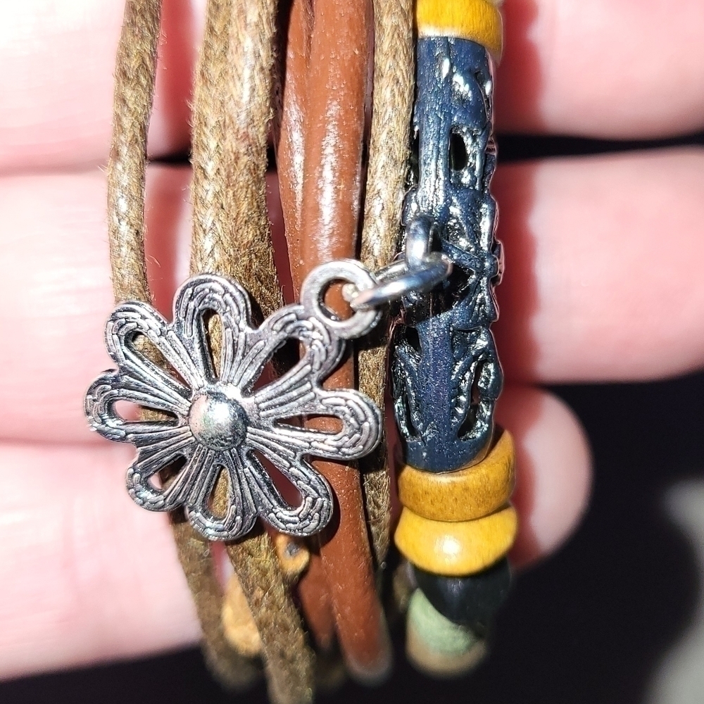 Costume Jewelry bracelet